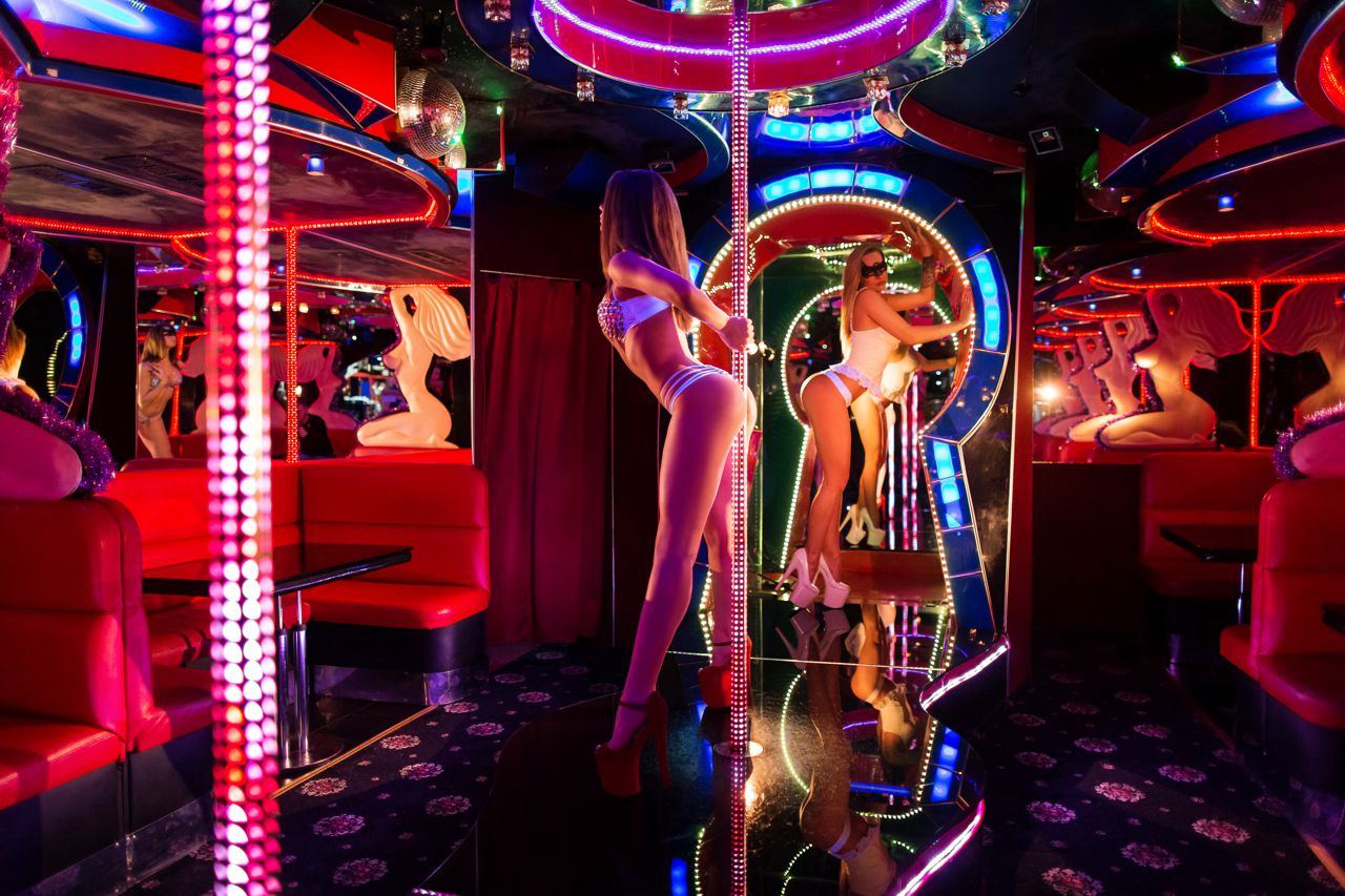 Strip club closes its doors.